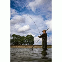 Fox Horizon X3 Abbreviated Handle 12ft 3.00lb -Angelausrüstungsgeschäft horixon x3 playing 550x550h